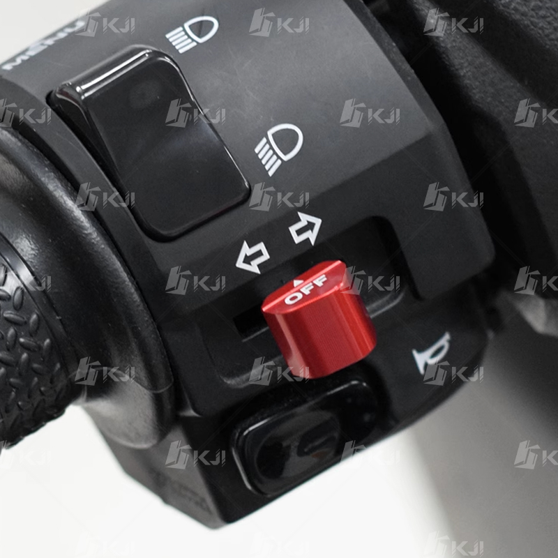 Yamaha XMAX/NMAX/NVX/AEROX 300 - Xmax Tech Max Accessories incelemesi ve fiyatı